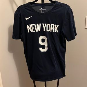Barrett NY Knicks Nike dri fit tee Men’s M